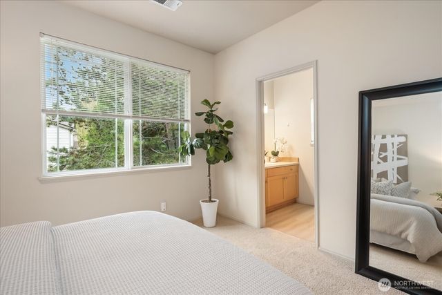 4486 248th Lane SE, Sammamish, WA 98029
