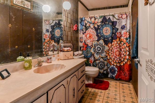 2187 Silver Springs Drive, Bonne Terre, MO 63628