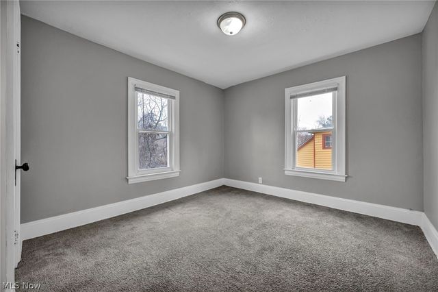 13315 Thornhurst Avenue, Garfield Heights, OH 44105