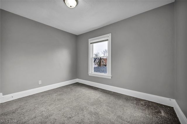 13315 Thornhurst Avenue, Garfield Heights, OH 44105