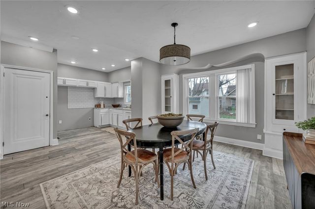 13315 Thornhurst Avenue, Garfield Heights, OH 44105