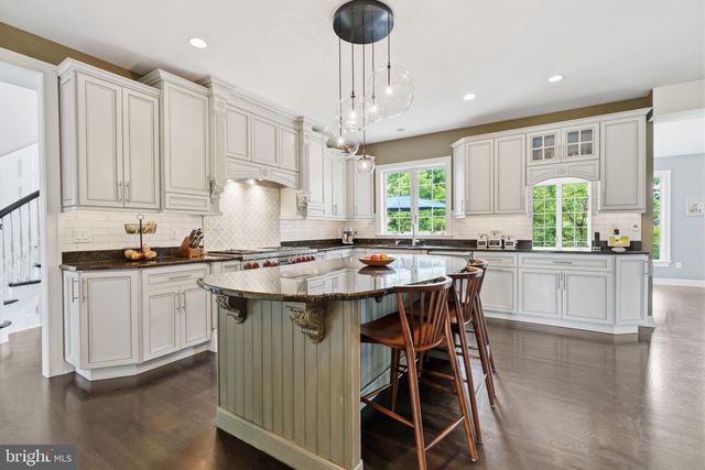 51 WORDSWORTH DR, Ivyland, PA 18974