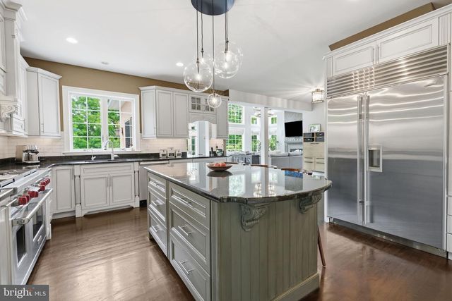 51 WORDSWORTH DR, Ivyland, PA 18974
