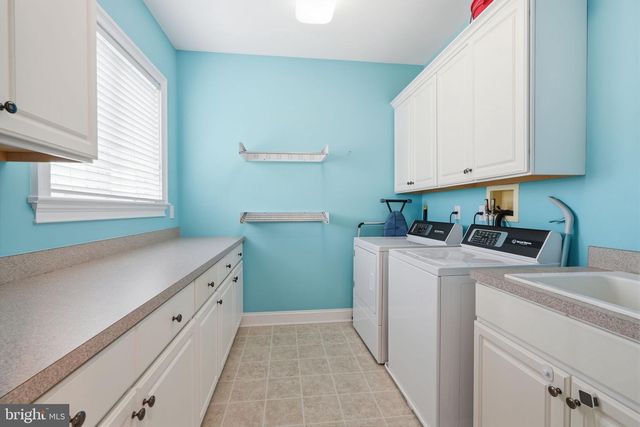 51 WORDSWORTH DR, Ivyland, PA 18974