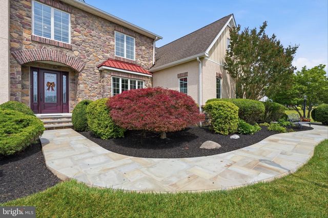 51 WORDSWORTH DR, Ivyland, PA 18974