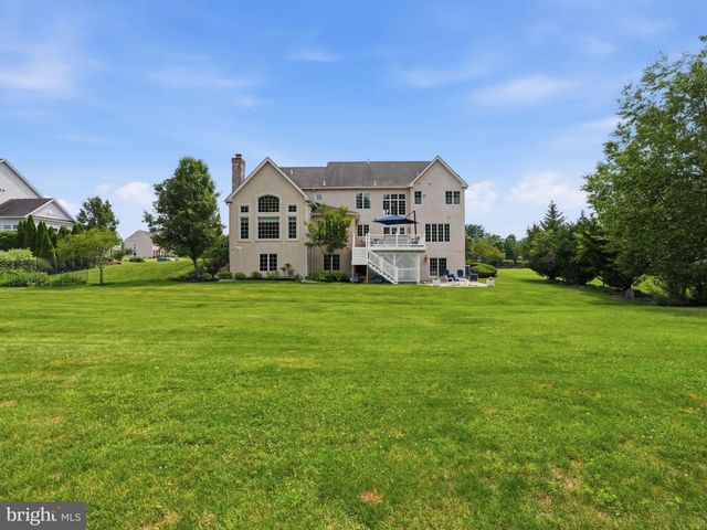 51 WORDSWORTH DR, Ivyland, PA 18974