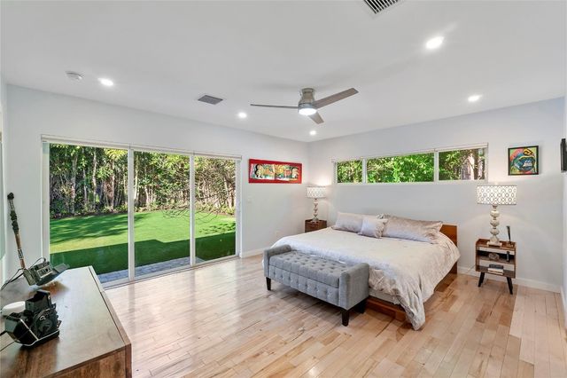 119 NW 21st Court, Wilton Manors, FL 33311