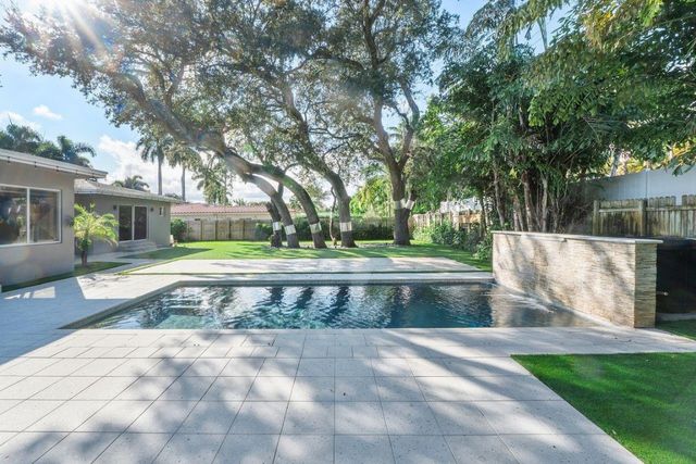 119 NW 21st Court, Wilton Manors, FL 33311