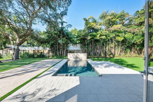 119 NW 21st Court, Wilton Manors, FL 33311