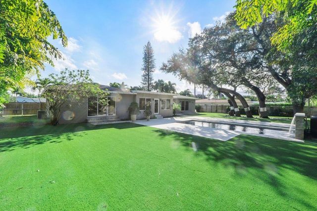 119 NW 21st Court, Wilton Manors, FL 33311