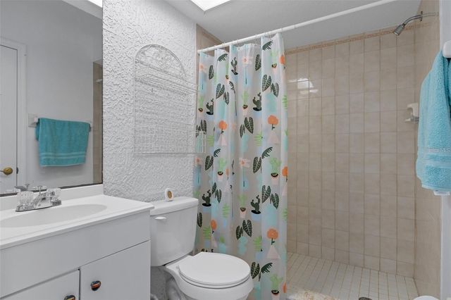 6475 LAUREL OAK DRIVE, Spring Hill, FL 34607