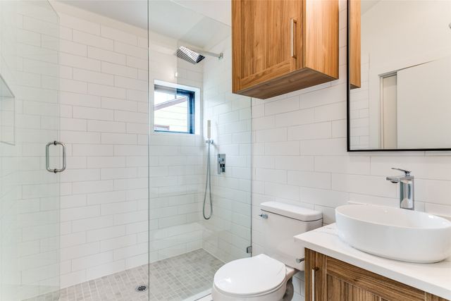 4715 Live Oak Street 102, Dallas, TX 75204