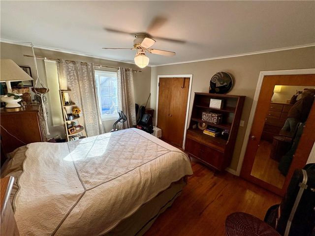 1915 W Wedington Drive, Fayetteville, AR 72701