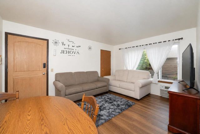 1725 Onsgard Road, Madison, WI 53704