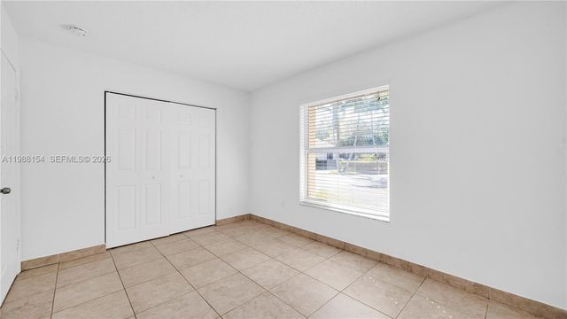 10575 La Placida Dr 10575, Coral Springs, FL 33065