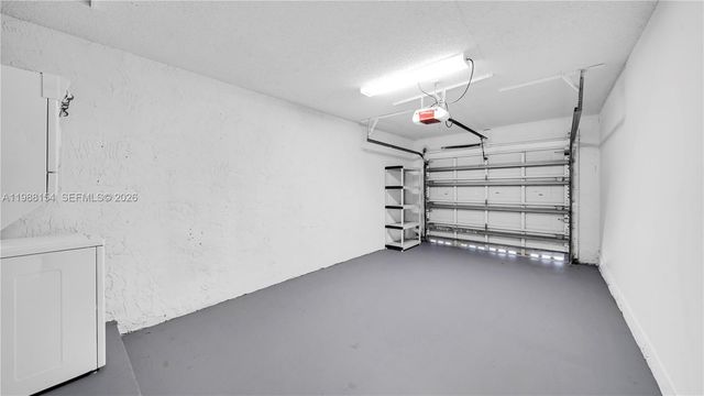 10575 La Placida Dr 10575, Coral Springs, FL 33065