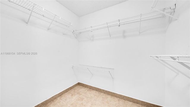 10575 La Placida Dr 10575, Coral Springs, FL 33065