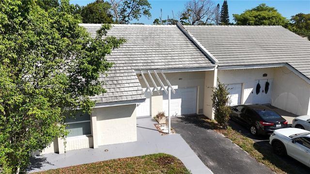 10575 La Placida Dr 10575, Coral Springs, FL 33065
