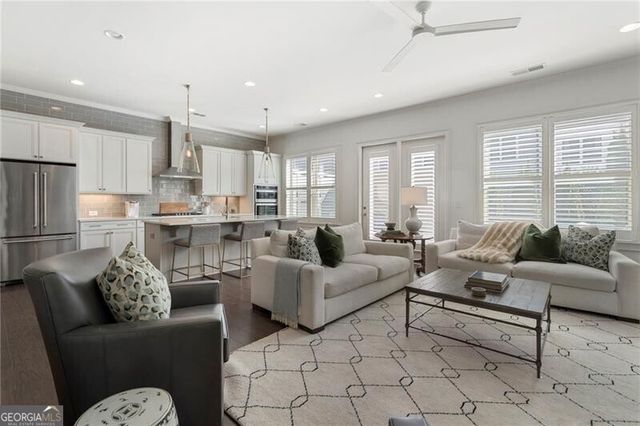 1076 Heyward Way, Alpharetta, GA 30009