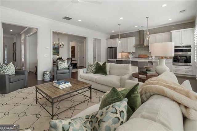 1076 Heyward Way, Alpharetta, GA 30009