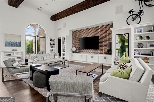 1076 Heyward Way, Alpharetta, GA 30009