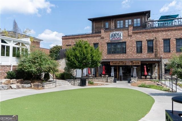 1076 Heyward Way, Alpharetta, GA 30009