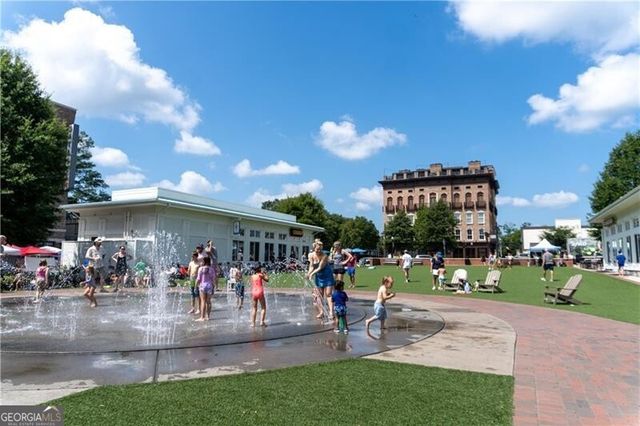 1076 Heyward Way, Alpharetta, GA 30009