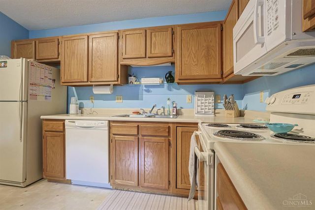 8773 Carrousel Park Circle, Colerain Twp, OH 45251