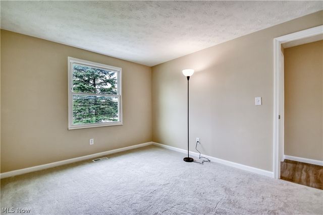 6996 Roe Boulevard, Madison, OH 44057