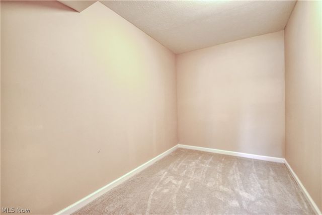 6996 Roe Boulevard, Madison, OH 44057