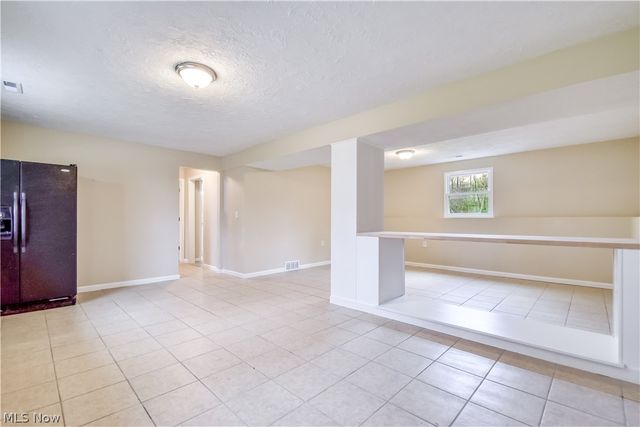 6996 Roe Boulevard, Madison, OH 44057