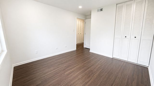 7602 159th Place 19, Tinley Park, IL 60477