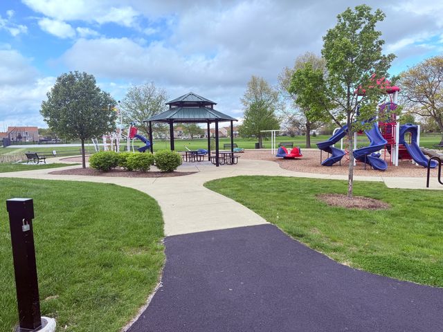 7602 159th Place 19, Tinley Park, IL 60477