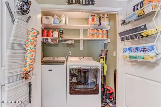 5018 W Days Road, Lake Cormorant, MS 38641