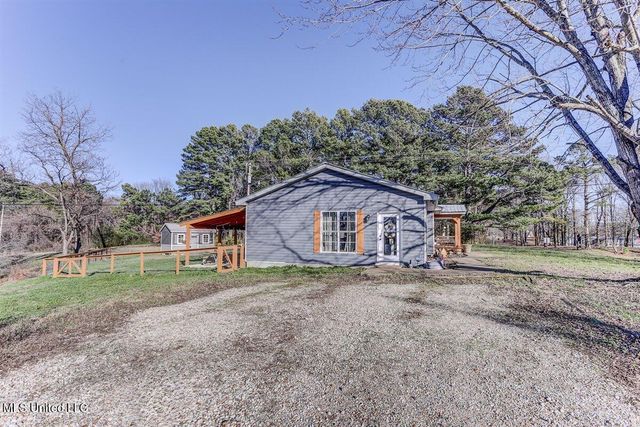 5018 W Days Road, Lake Cormorant, MS 38641