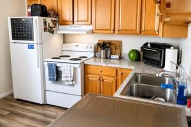 112-114 W HARRISBURG AVE, Elizabethtown, PA 17022