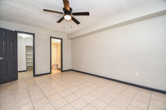 7902 Prestwood Drive 1-10, Houston, TX 77036