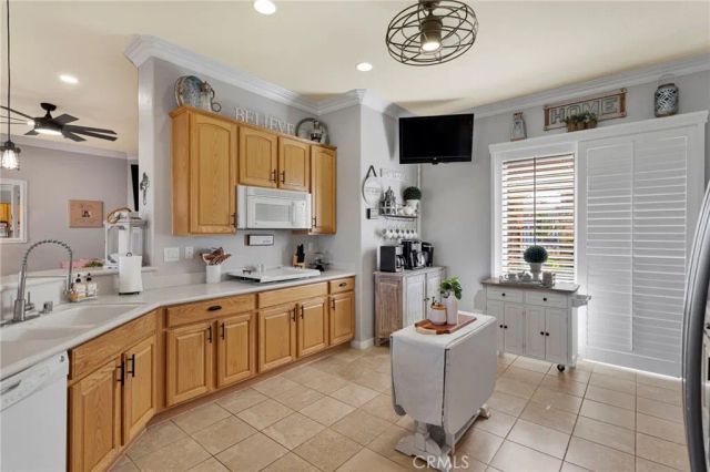 10927 Katepwa Street, Apple Valley, CA 92308