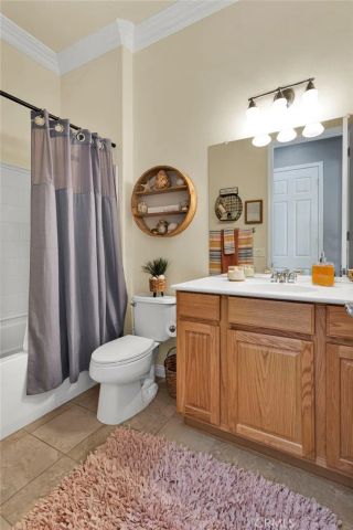 10927 Katepwa Street, Apple Valley, CA 92308