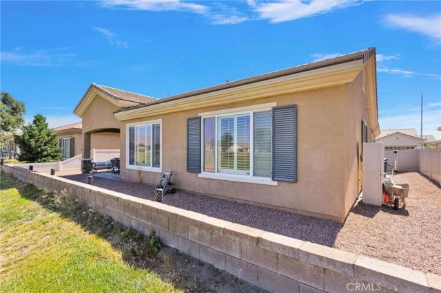10927 Katepwa Street, Apple Valley, CA 92308