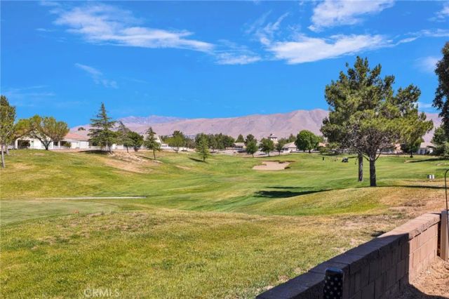 10927 Katepwa Street, Apple Valley, CA 92308
