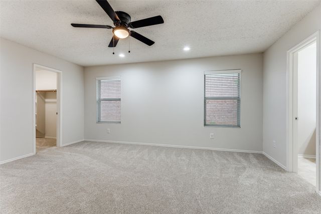 4817 Waterford Drive, Fort Worth, TX 76179