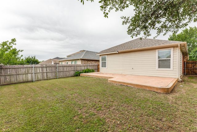 4817 Waterford Drive, Fort Worth, TX 76179