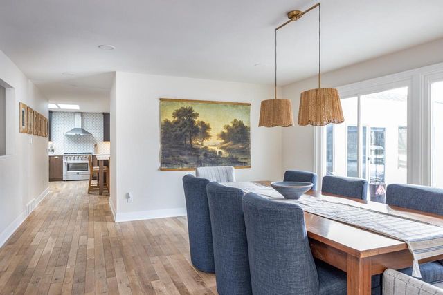 933 STARBOARD COURT, Oshkosh, WI 54901