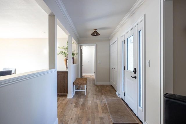 933 STARBOARD COURT, Oshkosh, WI 54901