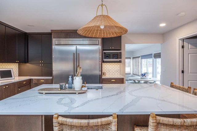 933 STARBOARD COURT, Oshkosh, WI 54901