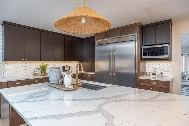 933 STARBOARD COURT, Oshkosh, WI 54901