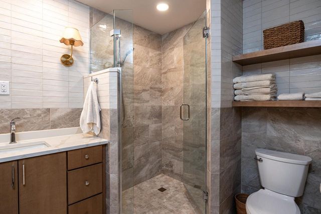 933 STARBOARD COURT, Oshkosh, WI 54901