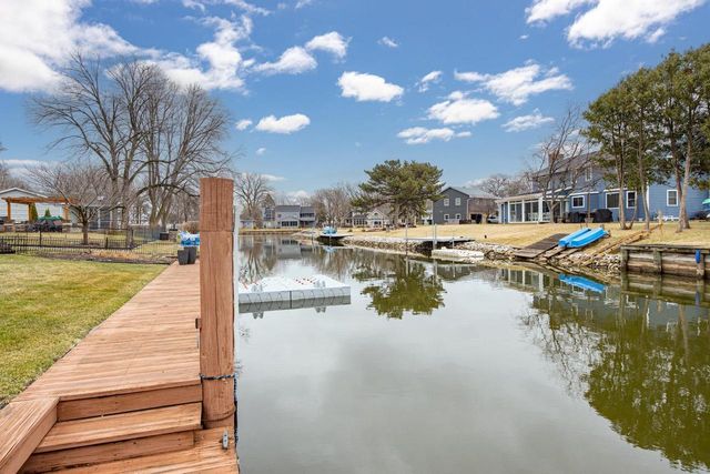 933 STARBOARD COURT, Oshkosh, WI 54901