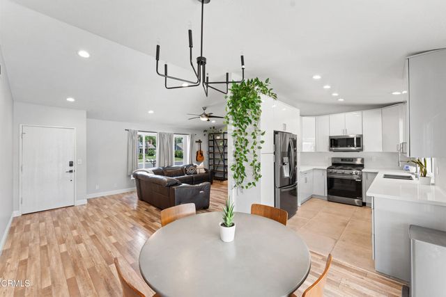 4552 Milpas Street, Camarillo, CA 93012